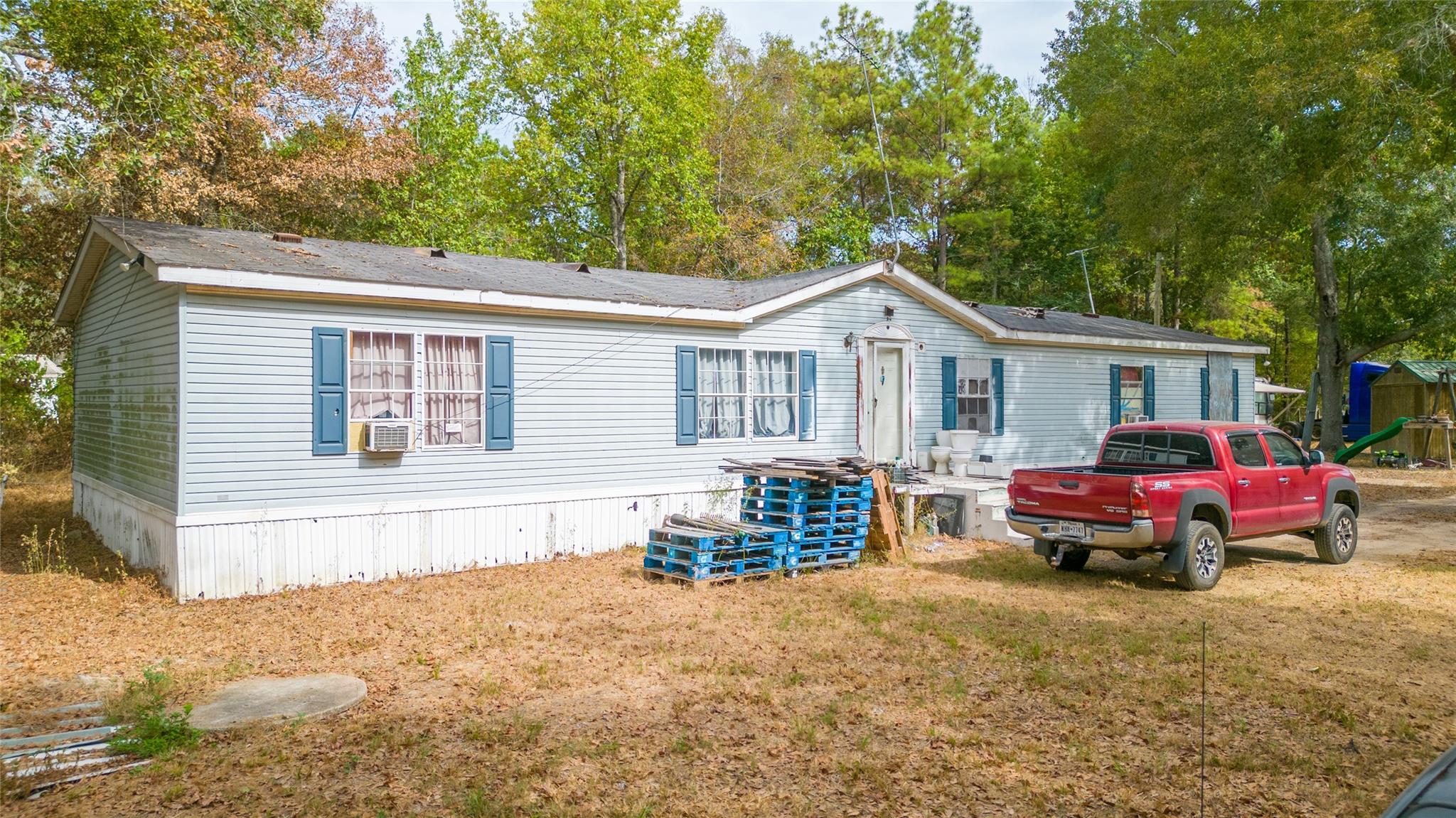 17258 Old Highway 105 E