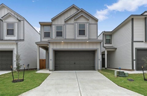 Photo of 4429 Ibiza Atreet LN, Houston, TX 77045 (MLS # 2402420)