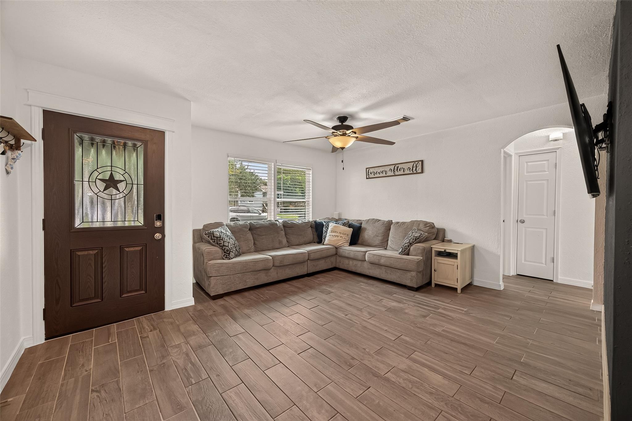 901 Temple Circle