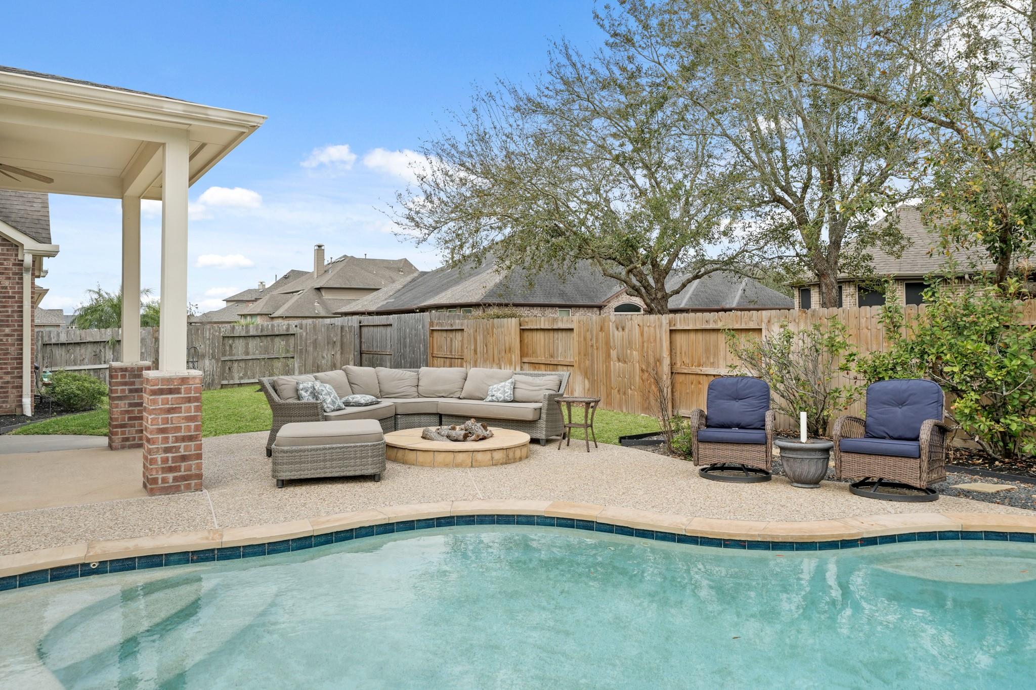 6923 Long Bay Lane