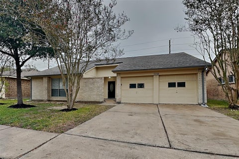 Photo of 7238 Bubbling Brooks Lane, Houston, TX 77095 (MLS # 18356295)