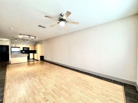 Photo of 3660 Richmond Avenue #331, Houston, TX 77046 (MLS # 4669581)