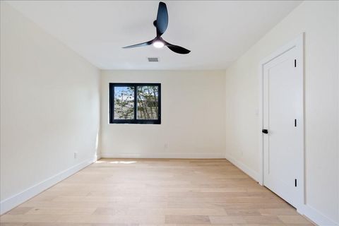 Tiny photo for 2135 Quenby Street, Houston, TX 77005 (MLS # 84624470)