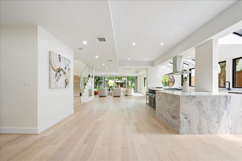 Tiny photo for 2135 Quenby Street, Houston, TX 77005 (MLS # 84624470)