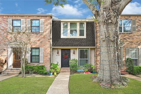 Photo of 2025 Winrock Boulevard #165, Houston, TX 77057 (MLS # 89249493)