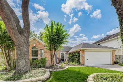 Photo of 16123 Aberdeen Forest Drive, Houston, TX 77095 (MLS # 55048962) Photo of 16123 Aberdeen Forest Drive, Houston, TX 77095 (MLS # 55048962)
