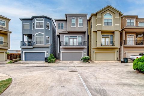 Photo of 1174 Hempstead Villa Lane, Houston, TX 77008 (MLS # 52394437)