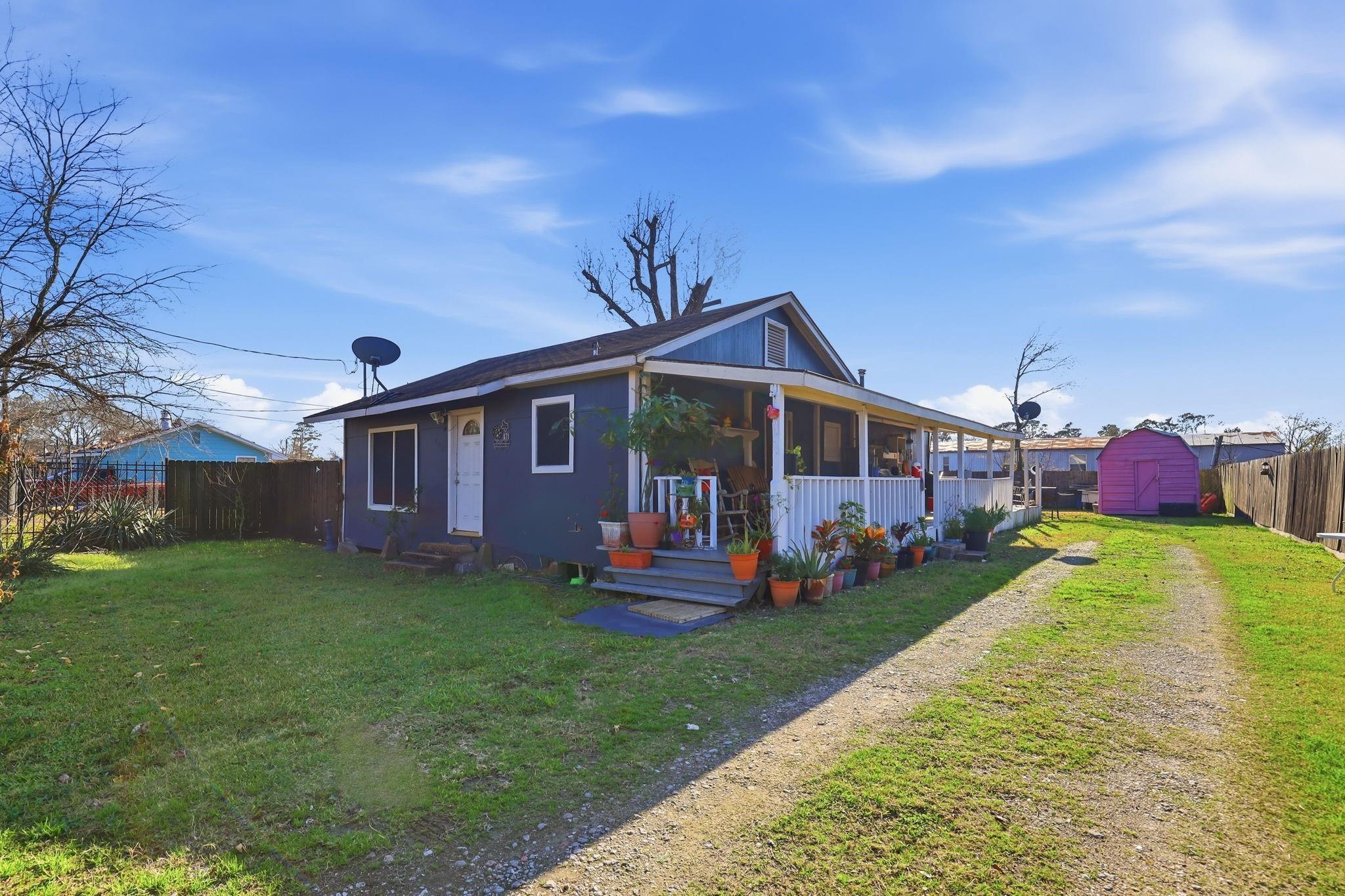 829 Becker Street