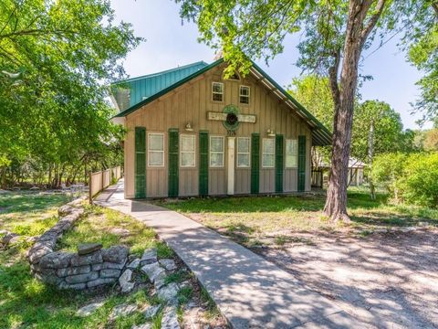 1005 Center Circle Salado TX 76571
