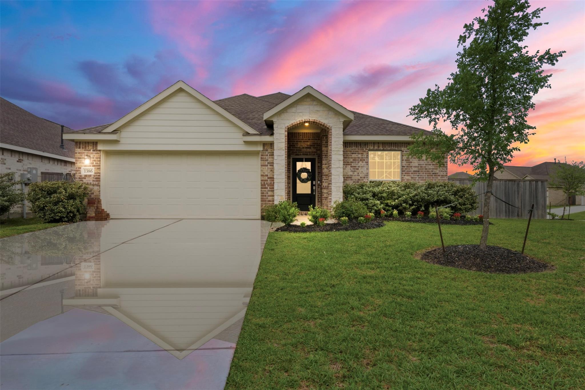 1386 Antigua Drive