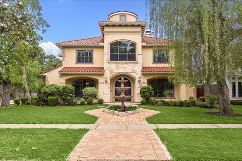 4601 Birch Street Bellaire TX 77401