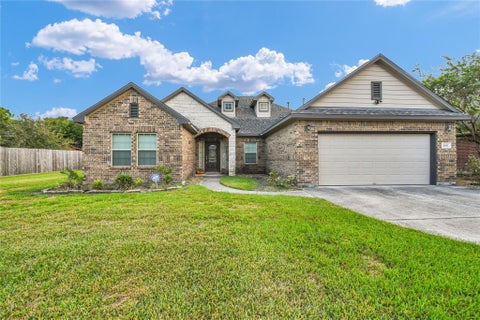 Photo of 1101 Isabella Boulevard, Angleton, TX 77515 (MLS # 23558032)