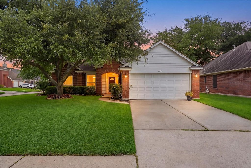 Photo of 5911 Woodmancote Drive, Humble, TX 77346 (MLS # 5837703)