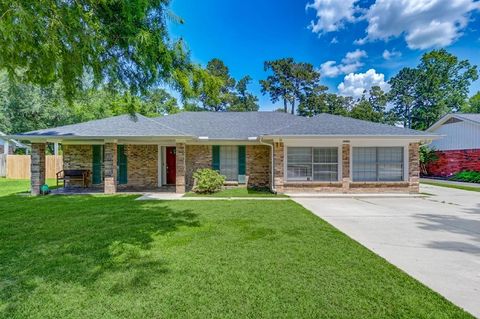 Photo of 24522 Glen Loch Drive, Spring, TX 77380 (MLS # 84524701)