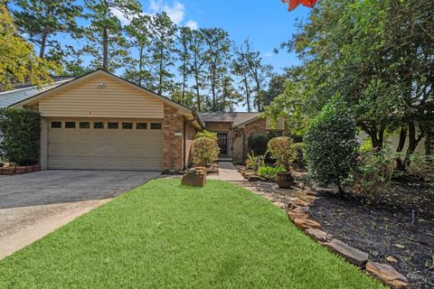 Photo of 62 S Woodstock Circle Drive, The Woodlands, TX 77381 (MLS # 62957512) Photo of 62 S Woodstock Circle Drive, The Woodlands, TX 77381 (MLS # 62957512)
