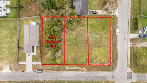 Photo of 3726 Davenport Avenue, Houston, TX 77051 (MLS # 90044491)