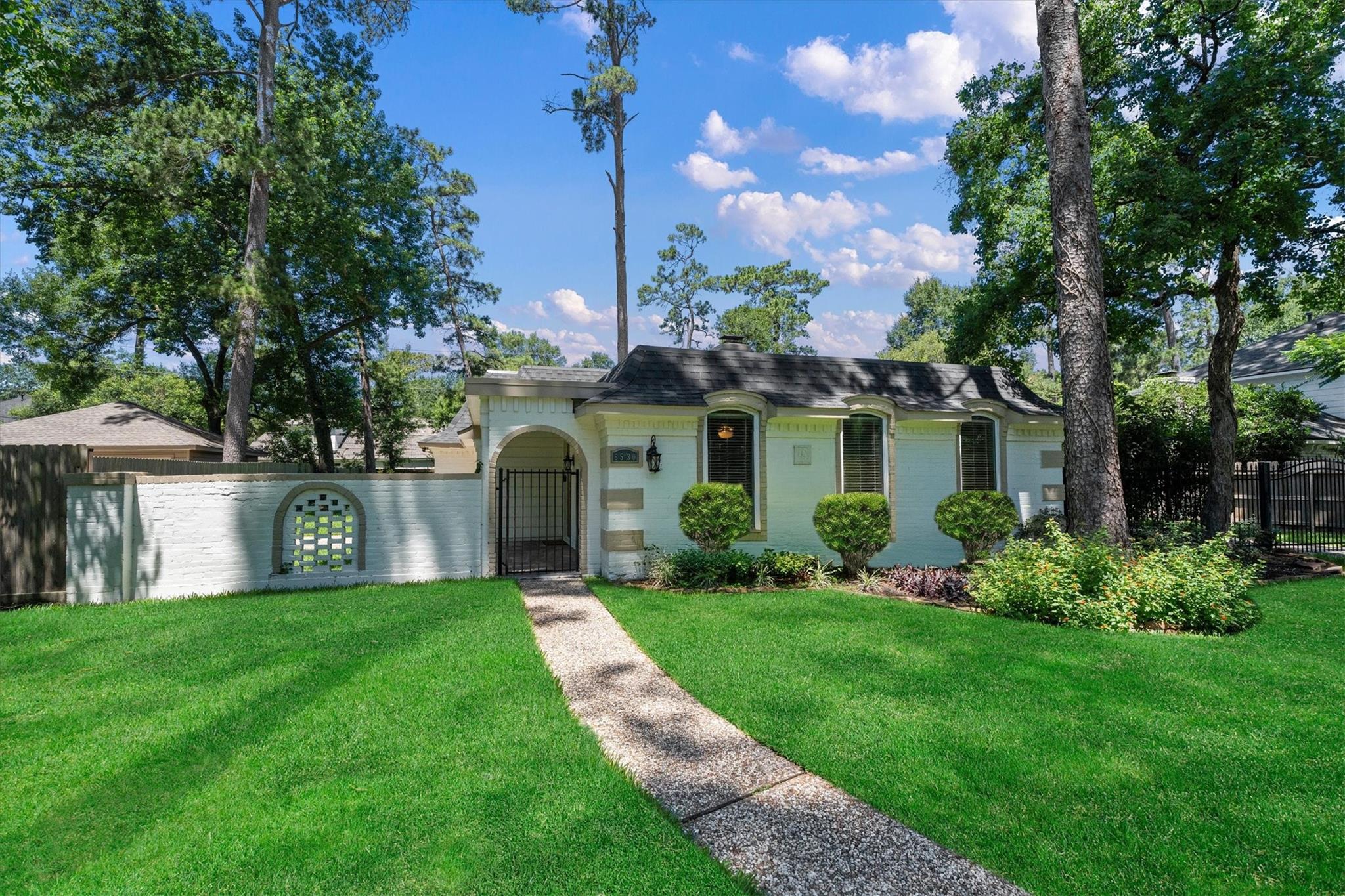 6530 Bayonne Drive