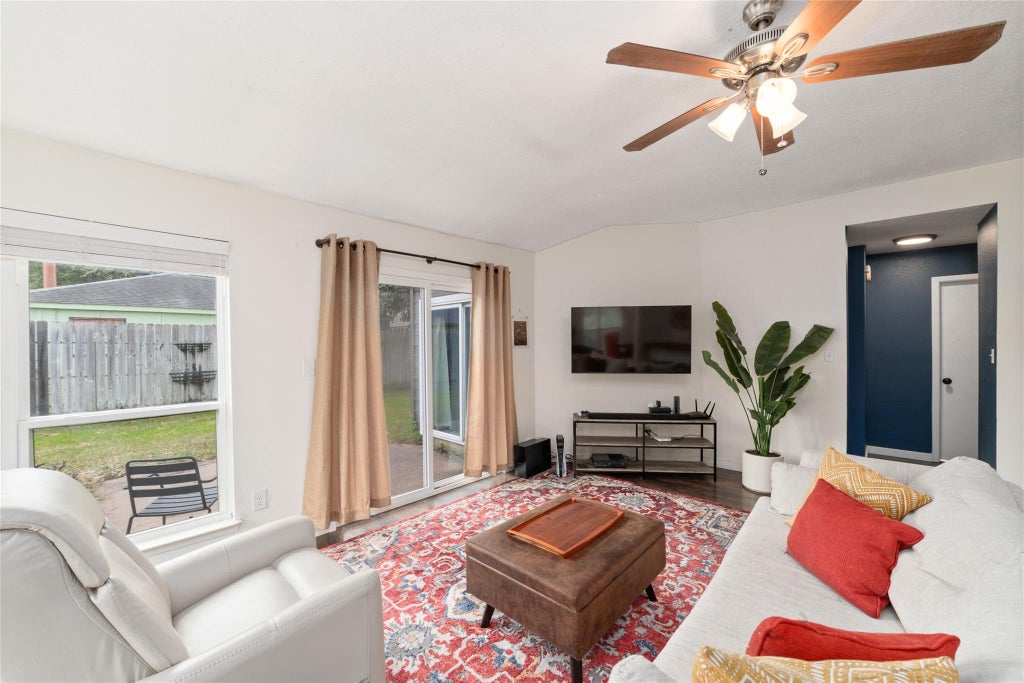 Photo of 10819 Berry Tree Drive, Houston, TX 77064 (MLS # 18879380)