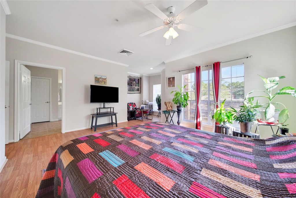 Photo of 2815 Kings Crossing Drive #214, Kingwood, TX 77345 (MLS # 48503378)