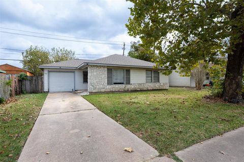 Photo of 506 Sage Drive, Houston, TX 77547 (MLS # 2954801)