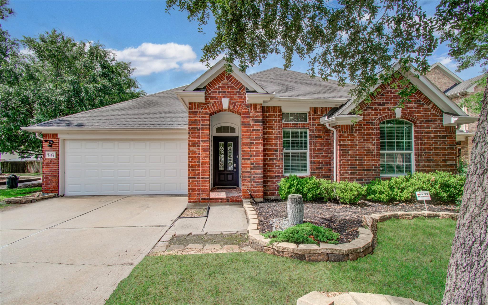 7434 Boxwood Ridge Lane