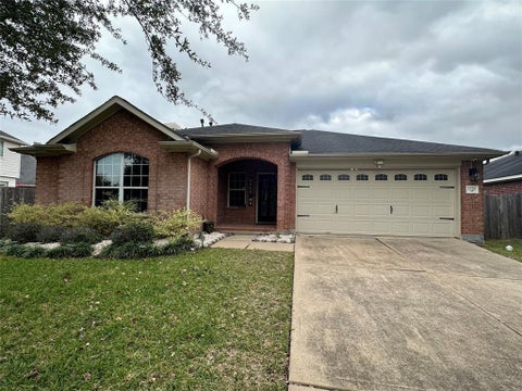 Photo of 1526 Waterside Village Drive, Richmond, TX 77407 (MLS # 2331931)