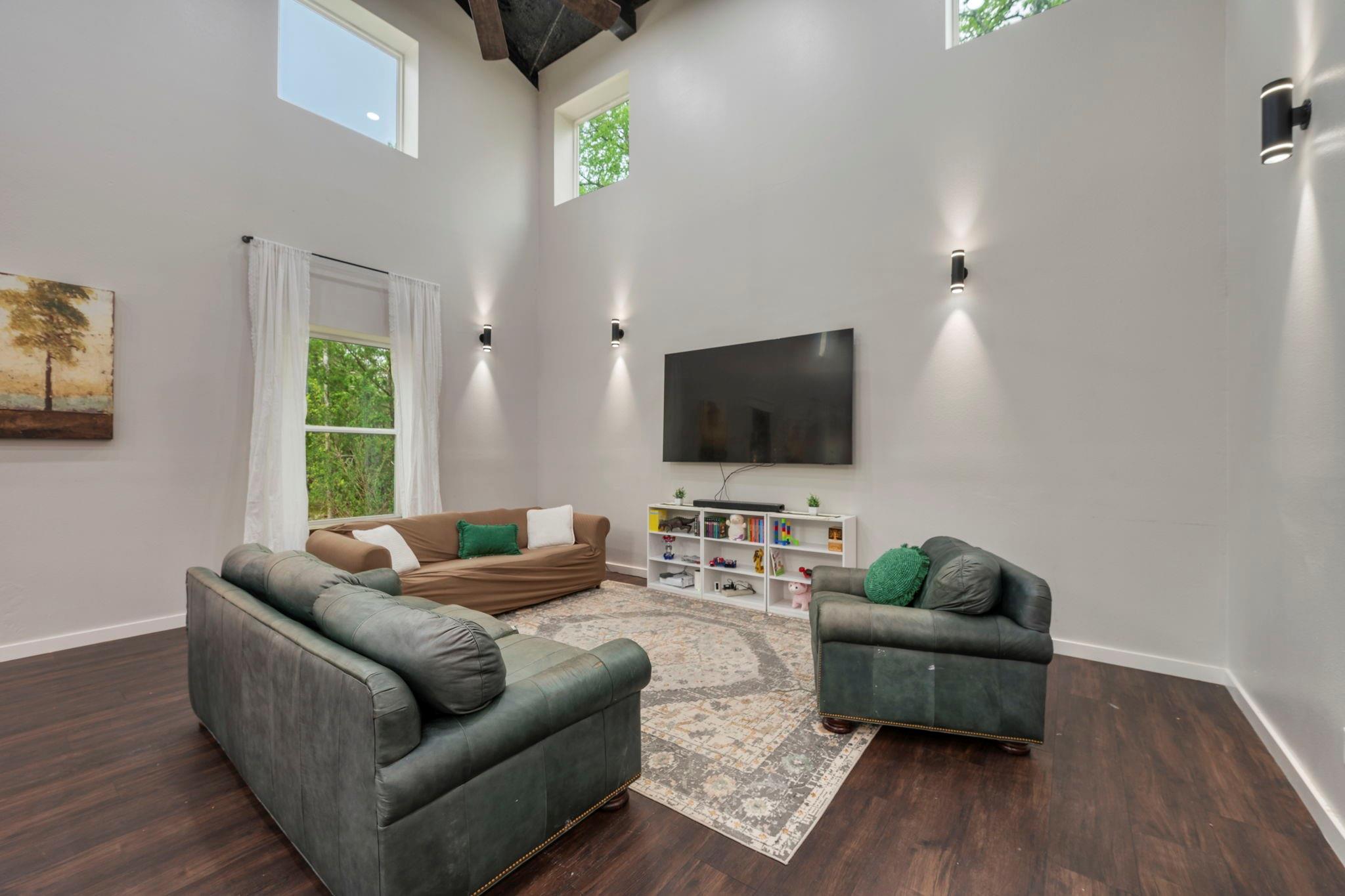 3915 County Road 447