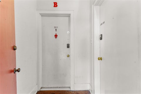 Photo of 2511 Whitney ST #B, Houston, TX 77006 (MLS # 97146695)