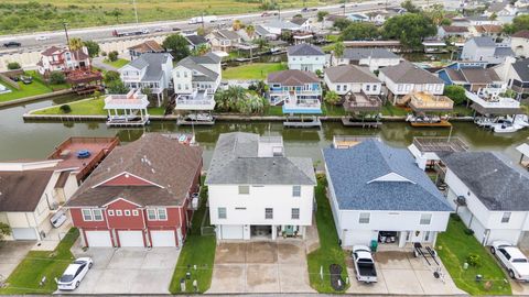 Photo of 27 N Flamingo Street, La Marque, TX 77568 (MLS # 85486552)