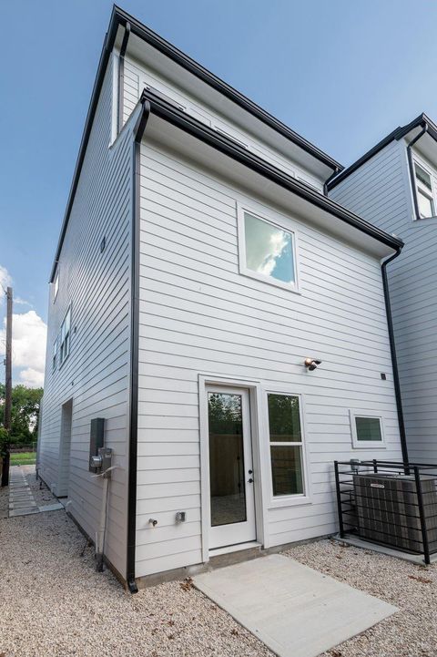 Tiny photo for 3348 Sauer Street, Houston, TX 77004 (MLS # 87631317)