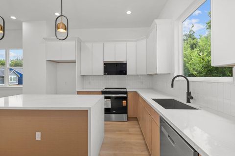 Tiny photo for 3348 Sauer Street, Houston, TX 77004 (MLS # 87631317)