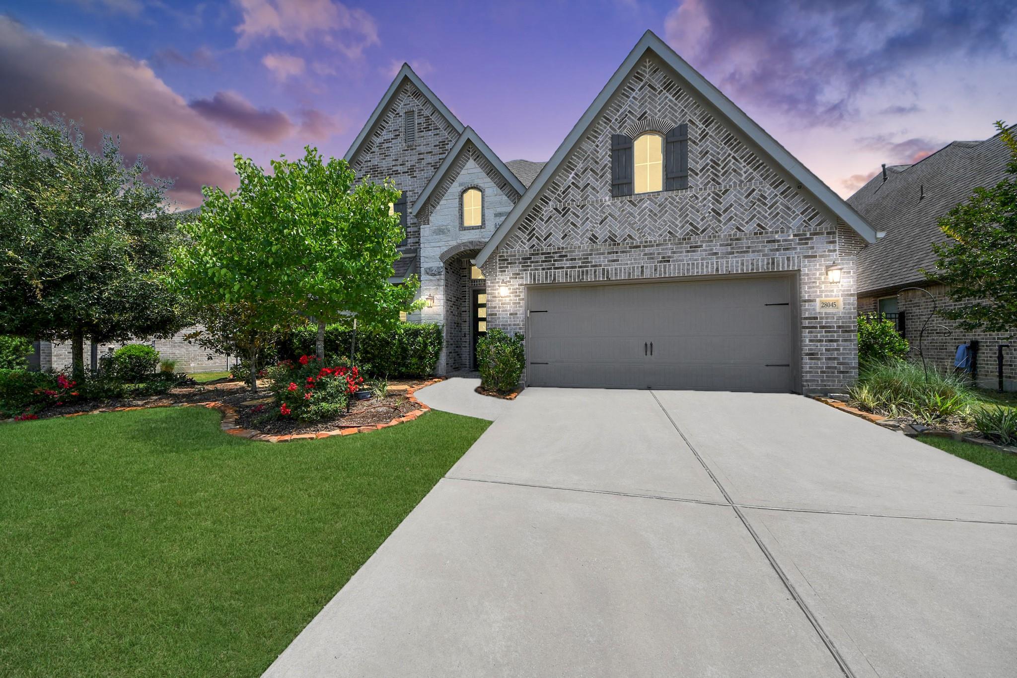 28045 Woodland Bend Way