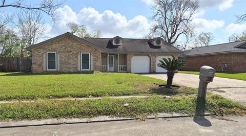 103 Ironwood Street Lake Jackson TX 77566