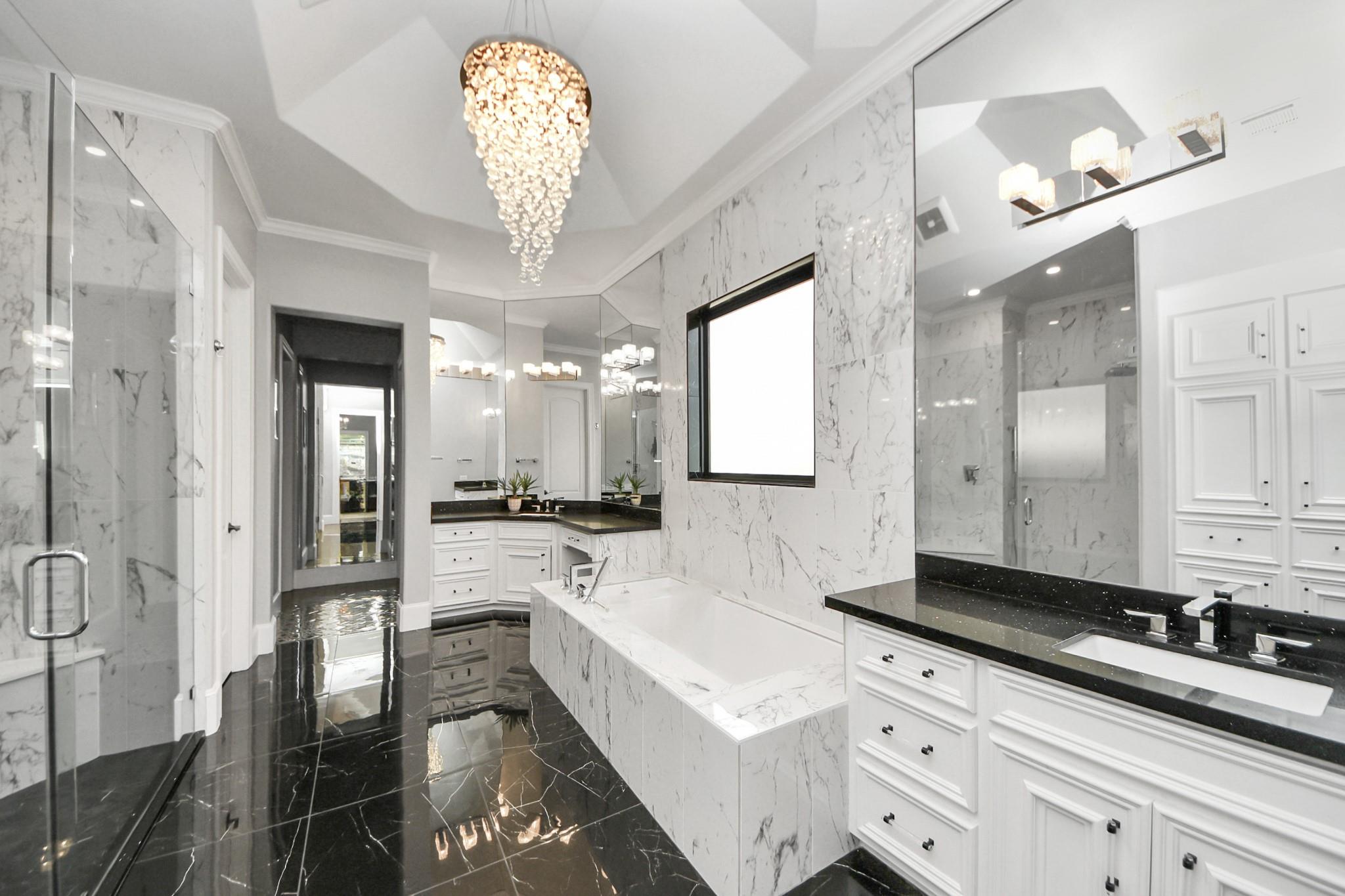 6415 Ivy Falls