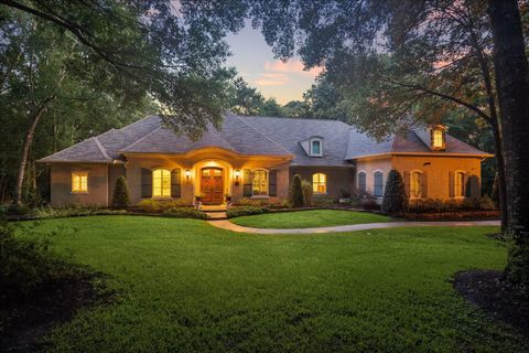 Photo of 37519 Edgewater Drive, Pinehurst, TX 77362 (MLS # 9265857)