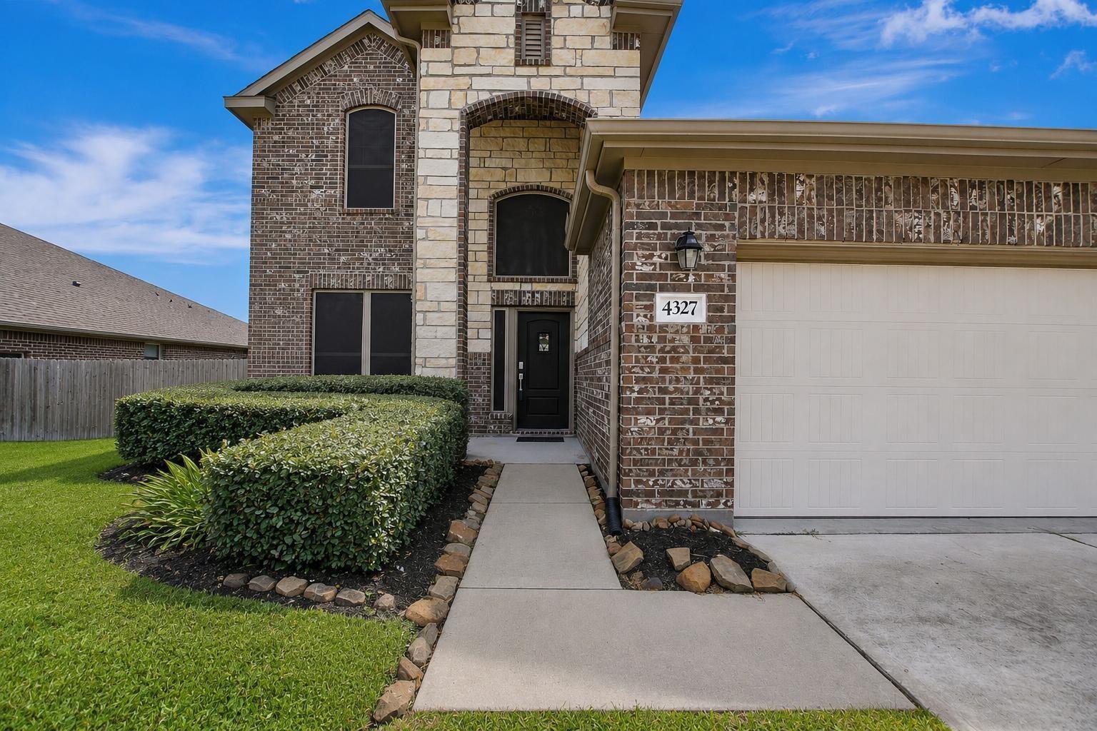 4327 Oakdale Mist Drive