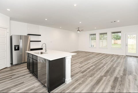 Photo of 3021 Skyline Mesa Drive, Houston, TX 77047 (MLS # 17827981)
