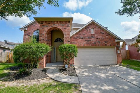 Homes For Sale - 2927 Empire Oaks Lane<br/> Fort Bend County, Katy, TX 77494
