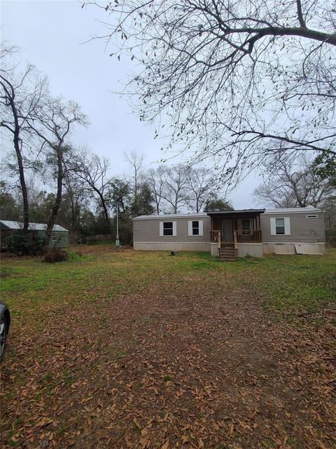 835 Circle Creek New Waverly TX 77358