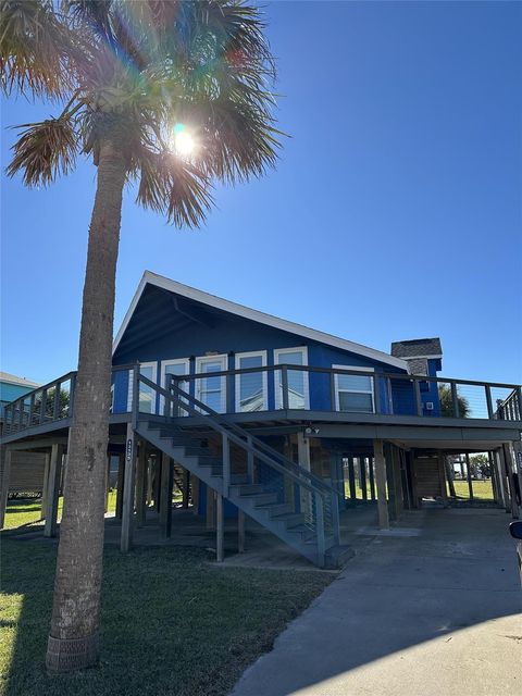 Photo of 13135 Gulf Beach Drive, Freeport, TX 77541 (MLS # 8826596)