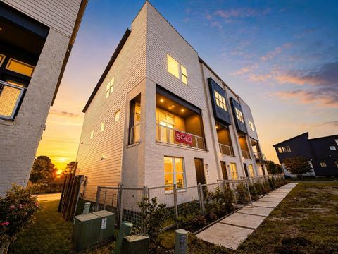 Photo of 3432 Stanling Brook Lane, Houston, TX 77080 (MLS # 36095507)