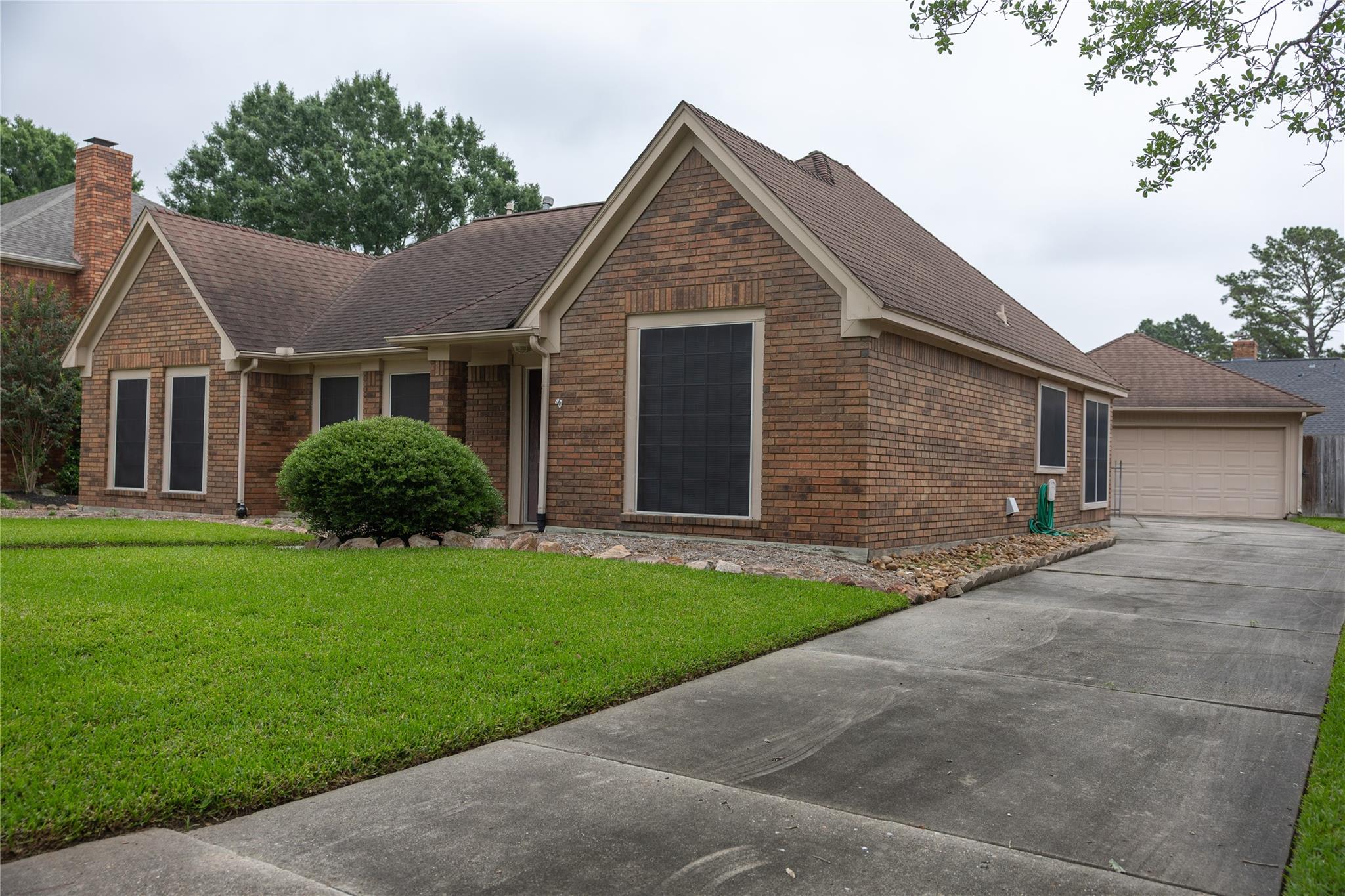 19806 Bambiwoods Court