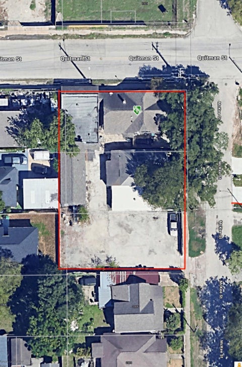 Multifamily For Sale - 2319 Mckee Street<br/> Harris County, Houston, TX 77009