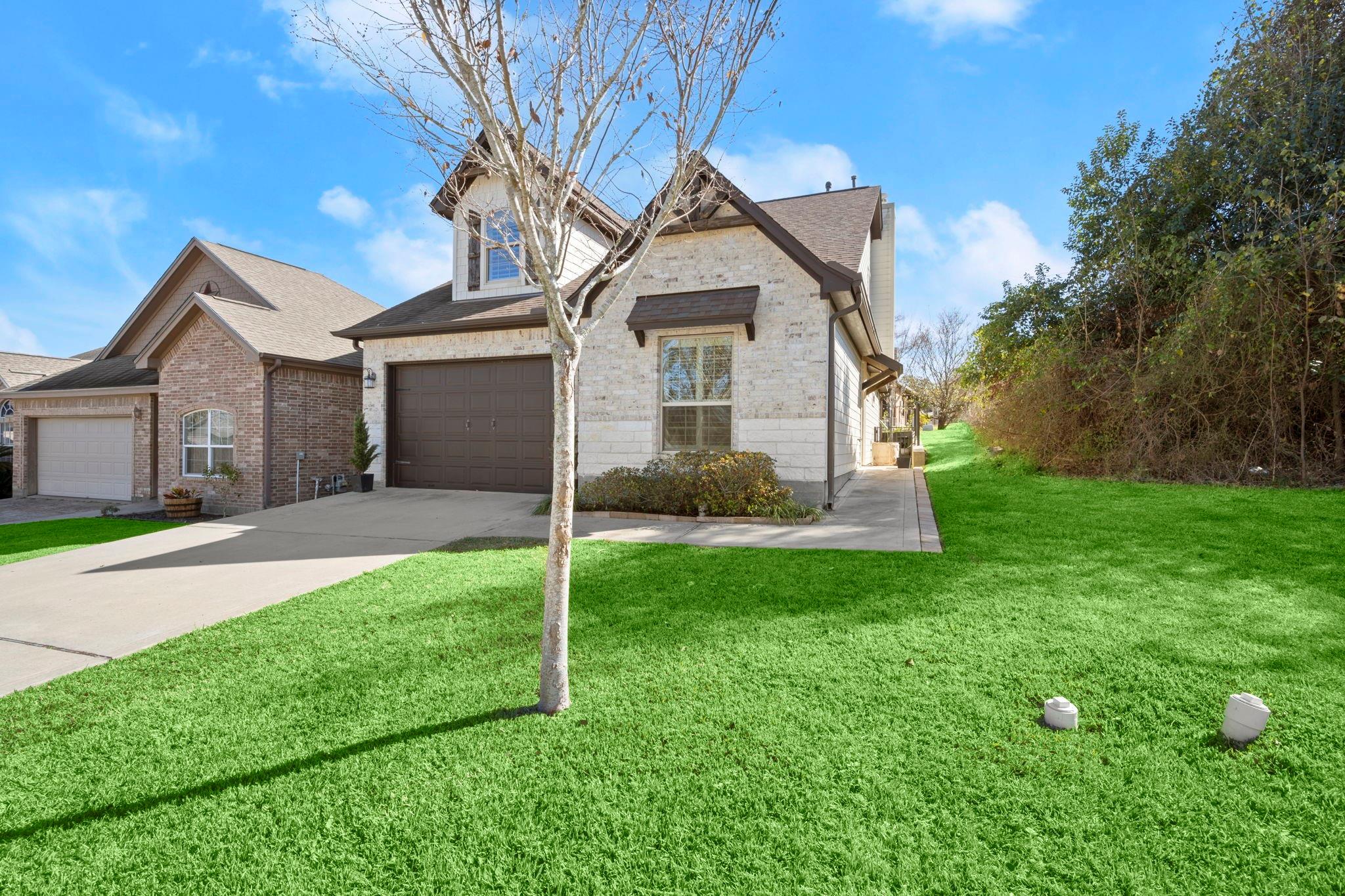 109 Harbour Town Circle