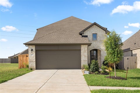 Photo of 42433 Quail Valley Lane, Magnolia, TX 77354 (MLS # 89057640)