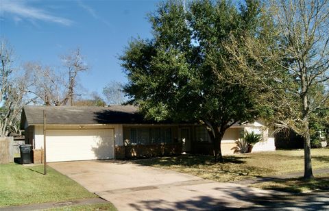 Tiny photo for 5514 Arboles Drive, Houston, TX 77035 (MLS # 6727679)