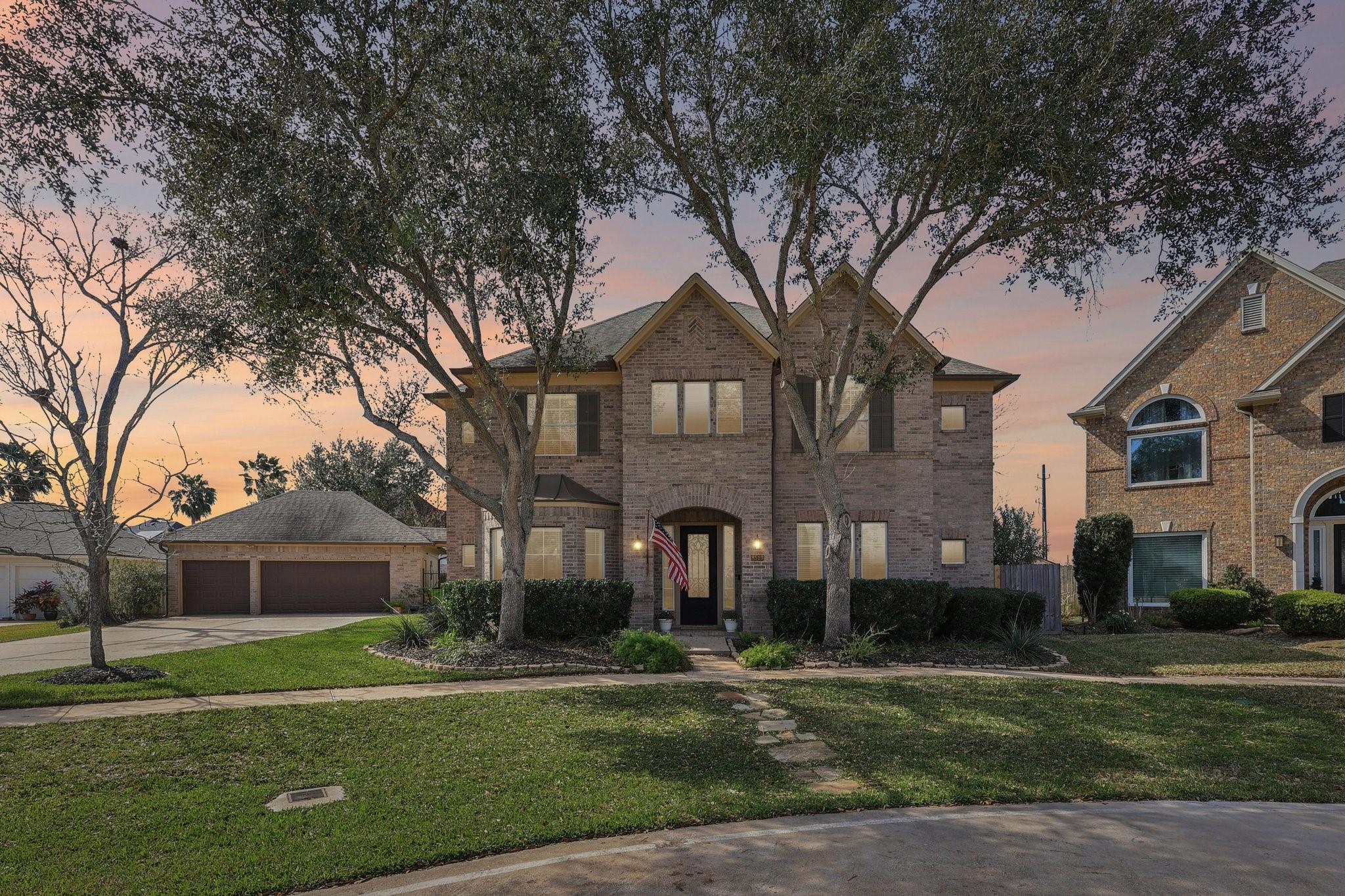 8519 N Fitzgerald Way