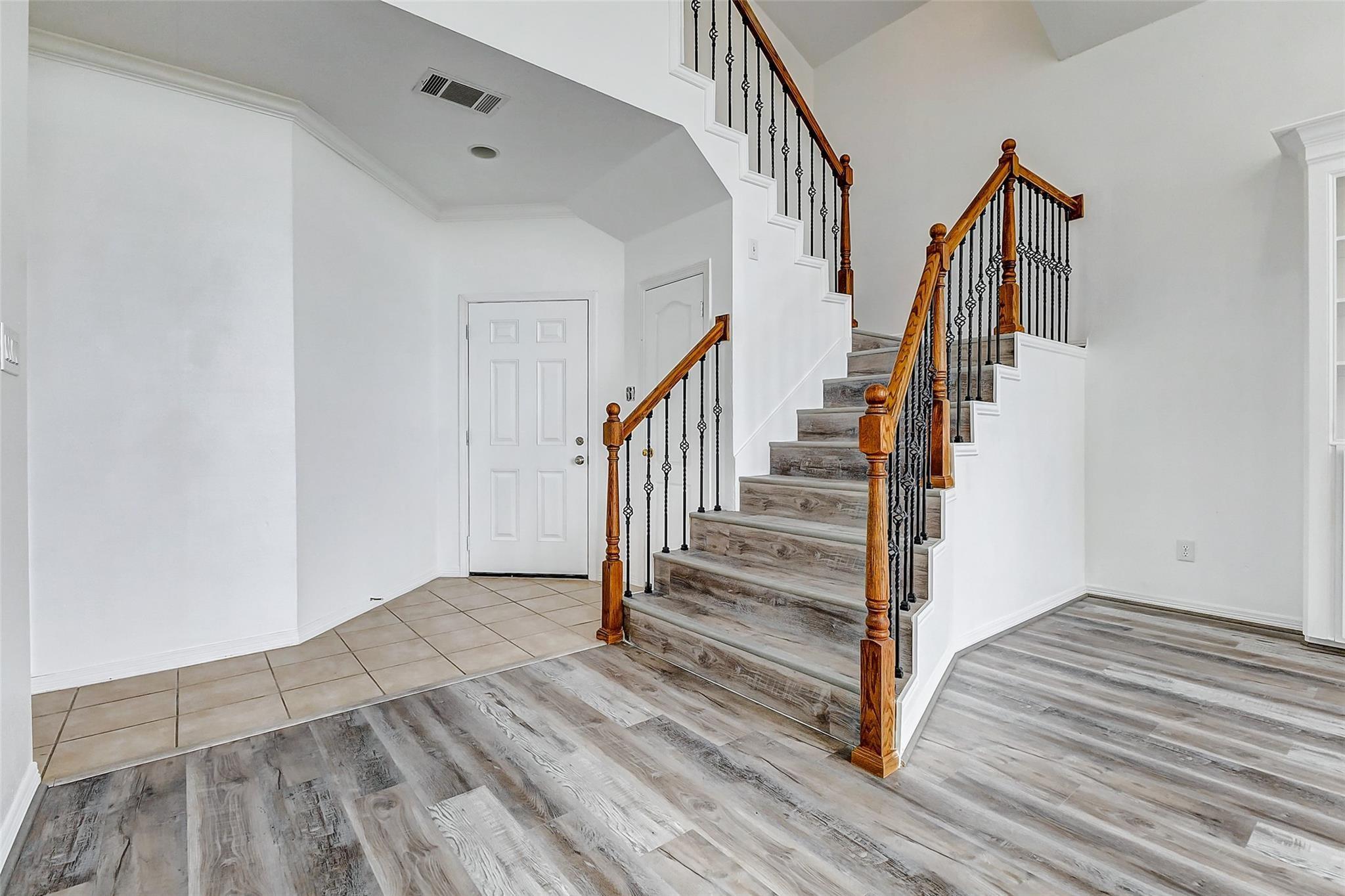 14527 Clipper Circle Drive Drive