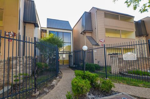 Photo of 8415 Hearth Drive #36, Houston, TX 77054 (MLS # 18960764)