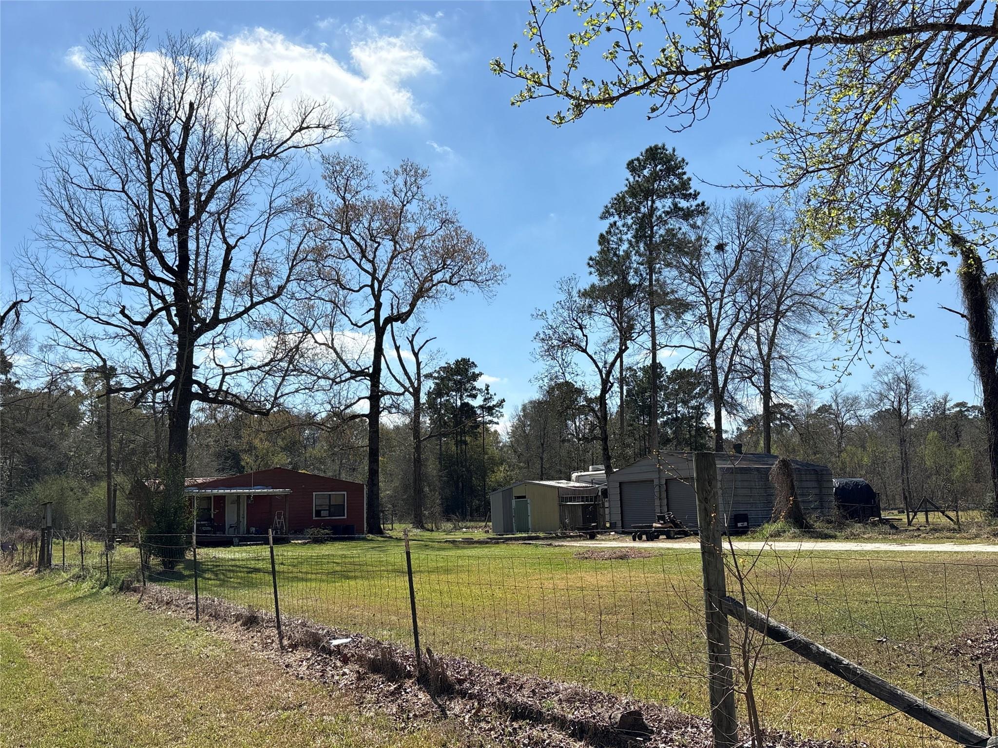 1821 E Beverly Drive